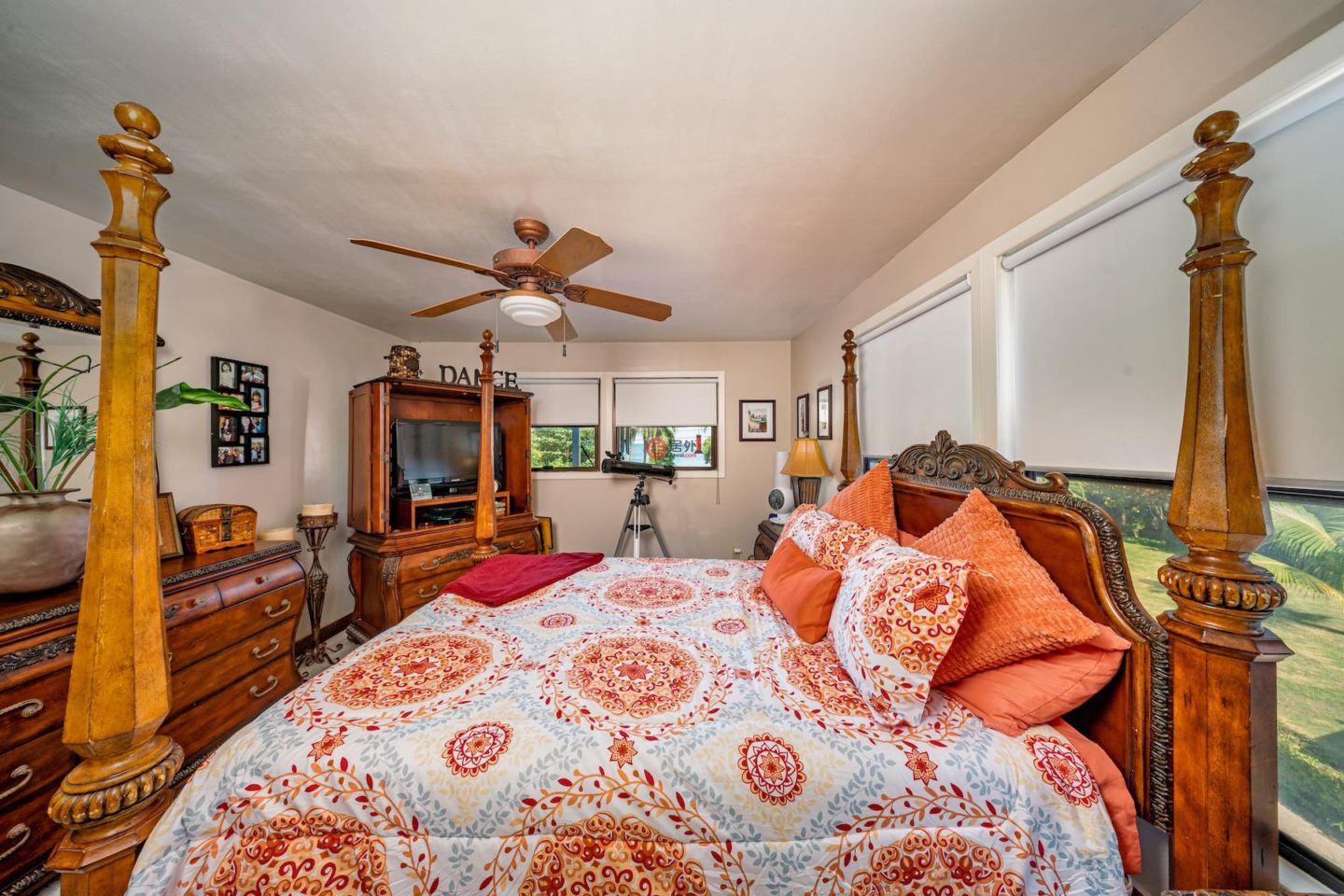 洪都拉斯海湾群岛Roatán的独栋别墅，Casa Seaclusion - 4B/3B Home with Oceanfront Lot，编号76643878