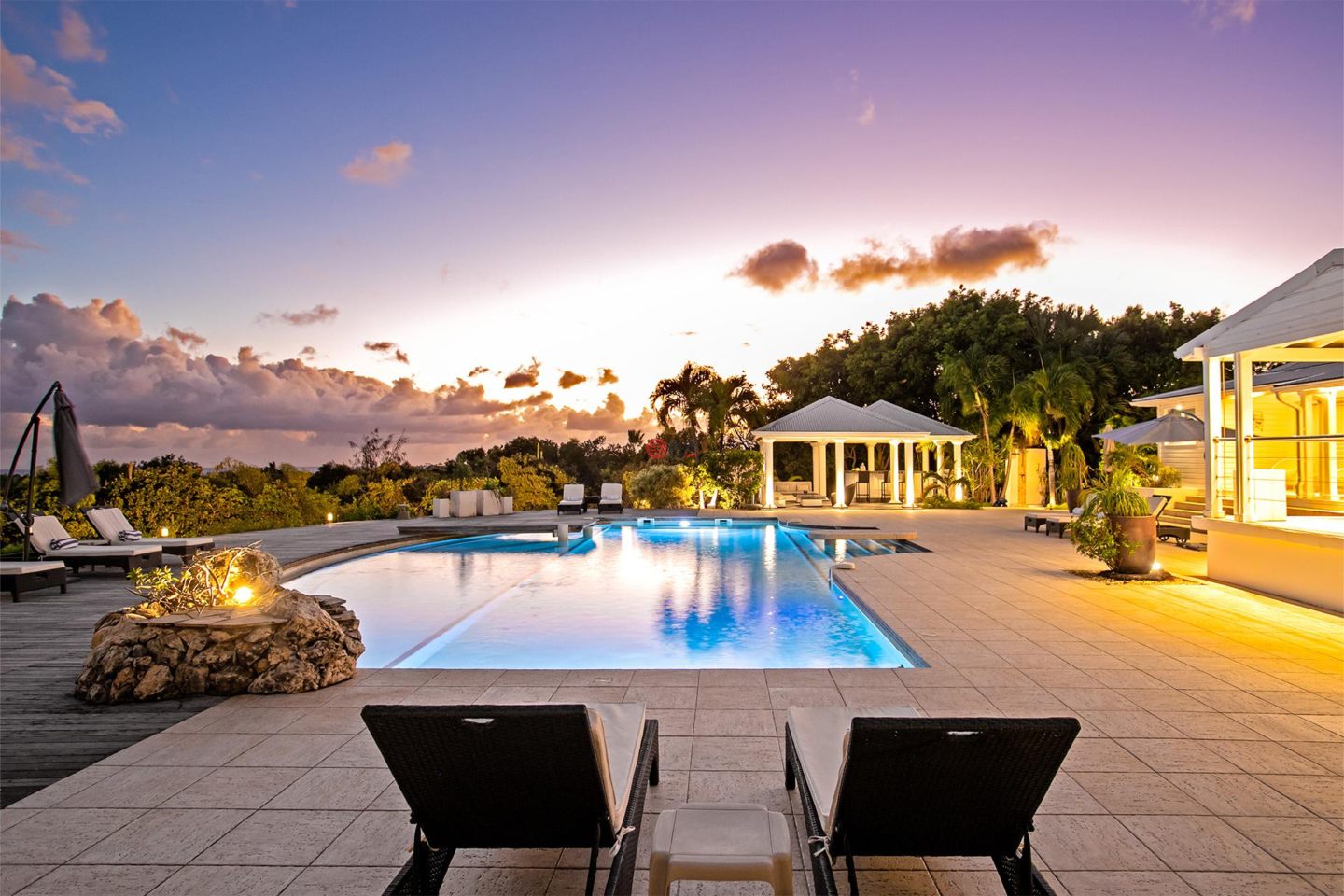 圣马丁岛的独栋别墅，Terres Basses，编号76417947