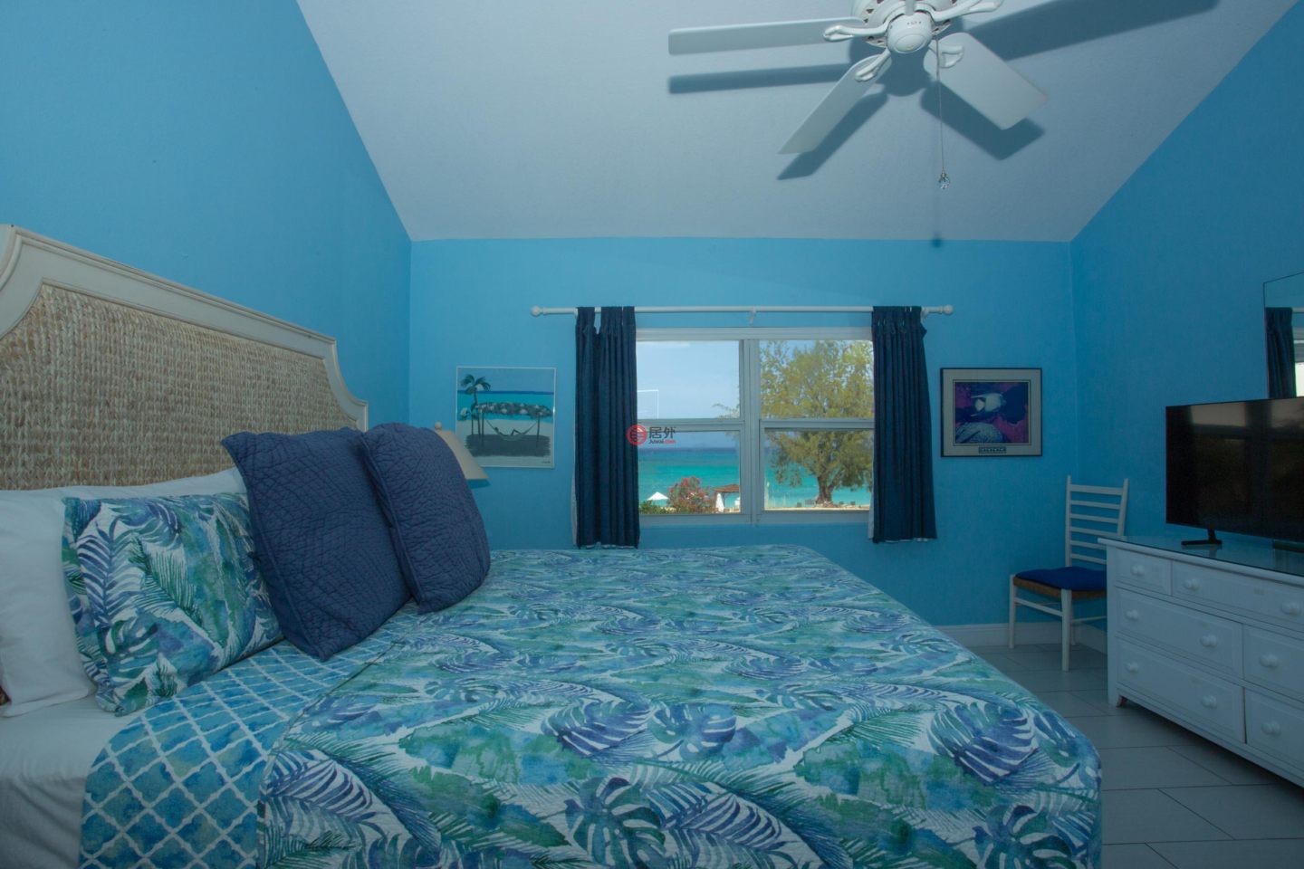 开曼群岛Seven Mile Beach的公寓，Harbour Heights 44，编号78075295