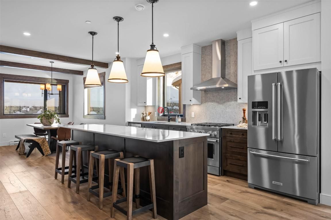 加拿大不列颠哥伦比亚省Sun Peaks的联排别墅，7000 MCGILLIVRAY LAKE，编号75526808