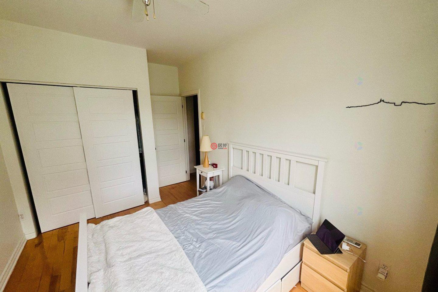 加拿大魁北克蒙特利尔的公寓,2215 Av. du Mont-Royal E.,编号78525387