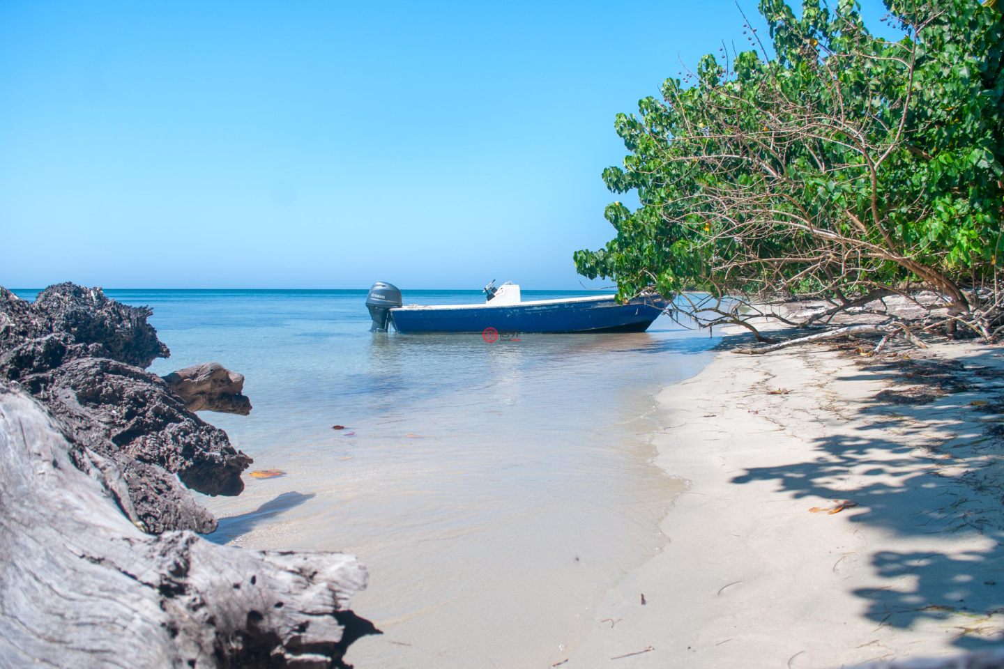 洪都拉斯海湾群岛瓜納哈島的独栋别墅，122 Acre Eco Estate with 3400 ft Beachfront，编号78468044