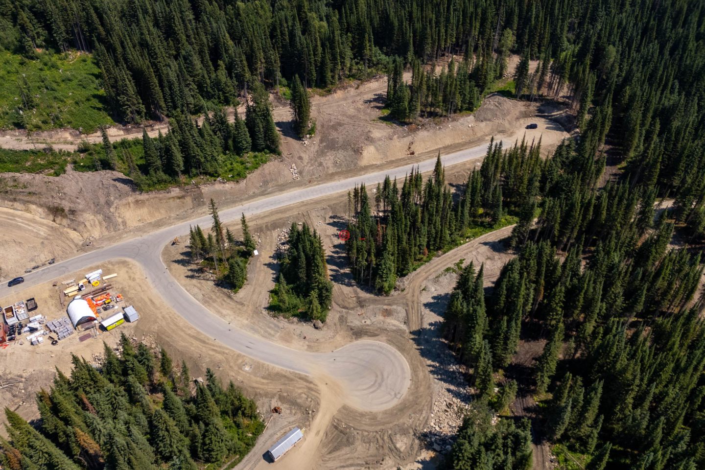 加拿大不列颠哥伦比亚省Sun Peaks的公寓,LOT 9 MCGILLIVRAY LAKE,编号75526188