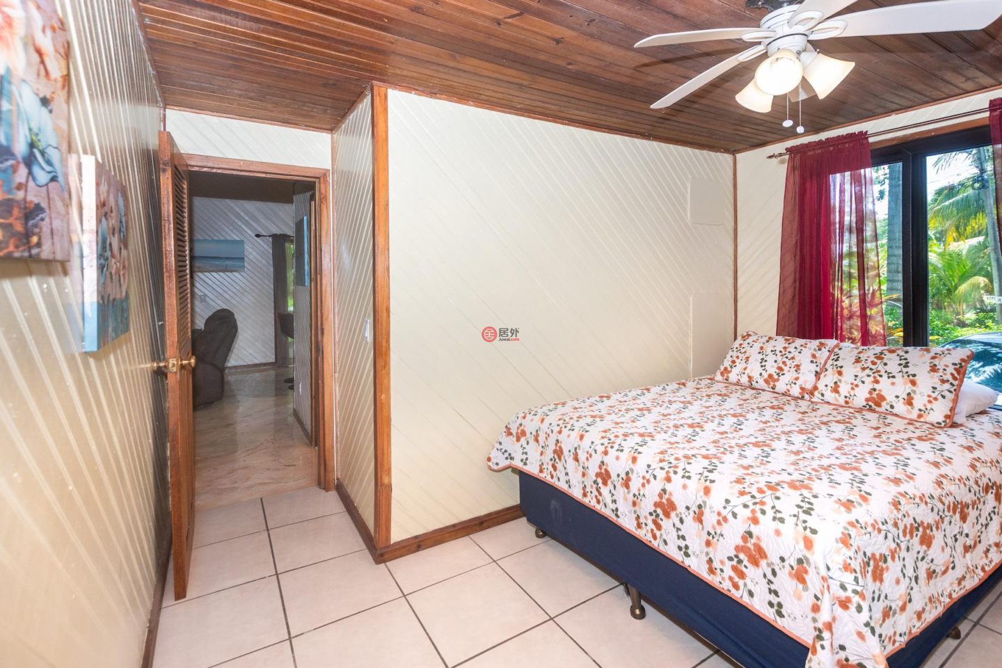 洪都拉斯海湾群岛Roatán的独栋别墅，Totally Turnkey Tropical Home in Sundancer Cabanas，编号78282837