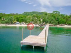 洪都拉斯海湾群岛Roatán的公寓，Oceanfront Condominium D9 Watercolors Resort 3rd Floor Building D，编号76872740