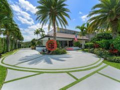 美国佛罗里达州迈阿密的独栋别墅，8820 SW 104th St，编号77551683