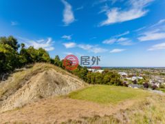 居外网在售新西兰纳皮尔总占地2187平方米的住宅用地