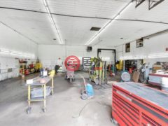 美国爱荷华州埃文斯代尔的公寓，None 121 Brovan Boulevard，编号77971544
