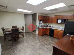 美国伊利诺伊州尚佩恩的办公室，505 W University Avenue，编号70863483