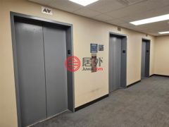 美国纽约州亨普斯特德的办公室，107 50 Clinton Street，编号76935395