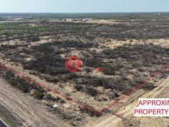 美国德克萨斯州伊格尔帕斯的农业用地，None 8895 & 8833 US HWY 277，编号77523905