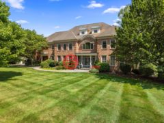 美国马萨诸塞州Westborough的独栋别墅，17 Olde Hickory Path，编号78161844