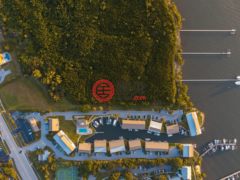 美国佛罗里达州斯图尔特的独栋别墅，1436 Ocean，编号77537516