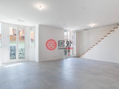 法国普罗旺斯-阿尔卑斯-蔚蓝海岸罗屈埃布兰卡马尔坦的公寓，编号78048181