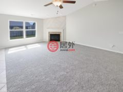 美国印地安那州黎巴嫩的独栋别墅，None 2913 Lily Drive，编号77853899