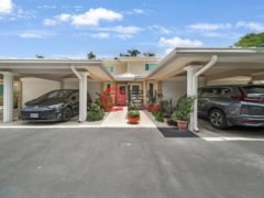 开曼群岛Seven Mile Beach的联排别墅，West Bay Rd Laguna Del Mar 34，编号78395790