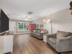 美国田纳西州克拉克斯维尔的公寓，955 Big Sky Drive Unit J，编号78504703