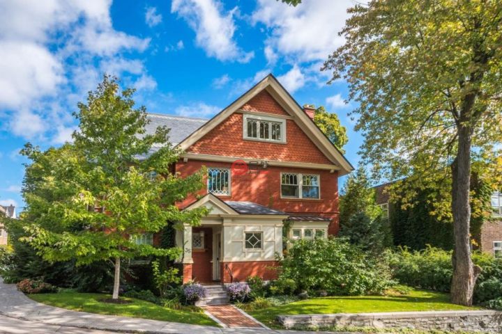 加拿大westmount3卧4卫的联排别墅