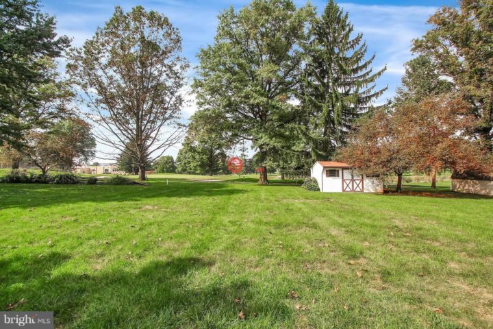 美国兰开斯特3卧1卫的独栋别墅